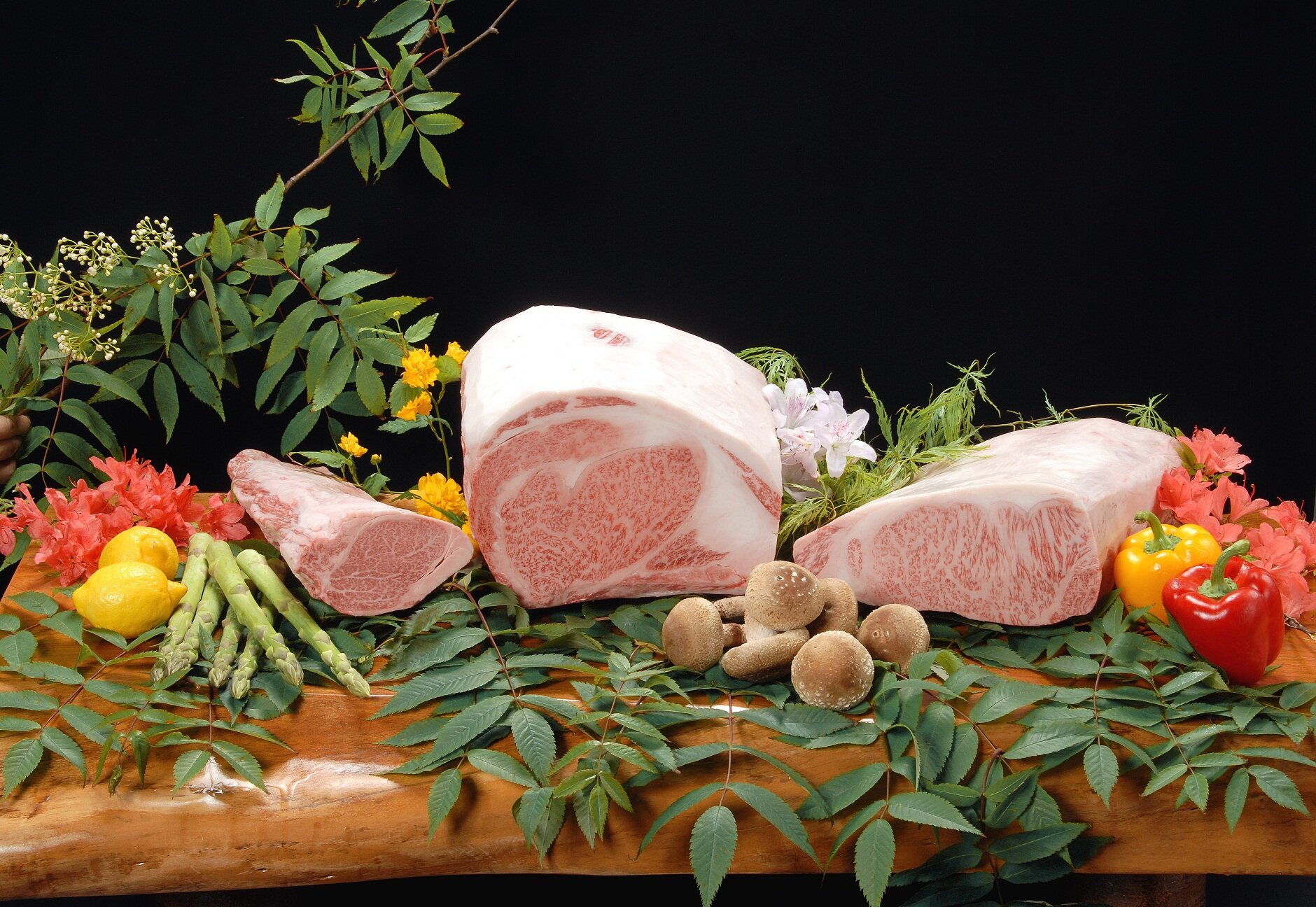 鉄板焼 菜里多│銘柄牛と旬の味覚が楽しめる「四季彩コース」